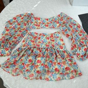 Think summer! Cute 2 piece skirt and top by SHEIN size 2.